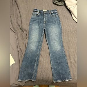 Abercrombie & Fitch The 70’s Vintage Flare Ultra High Rise